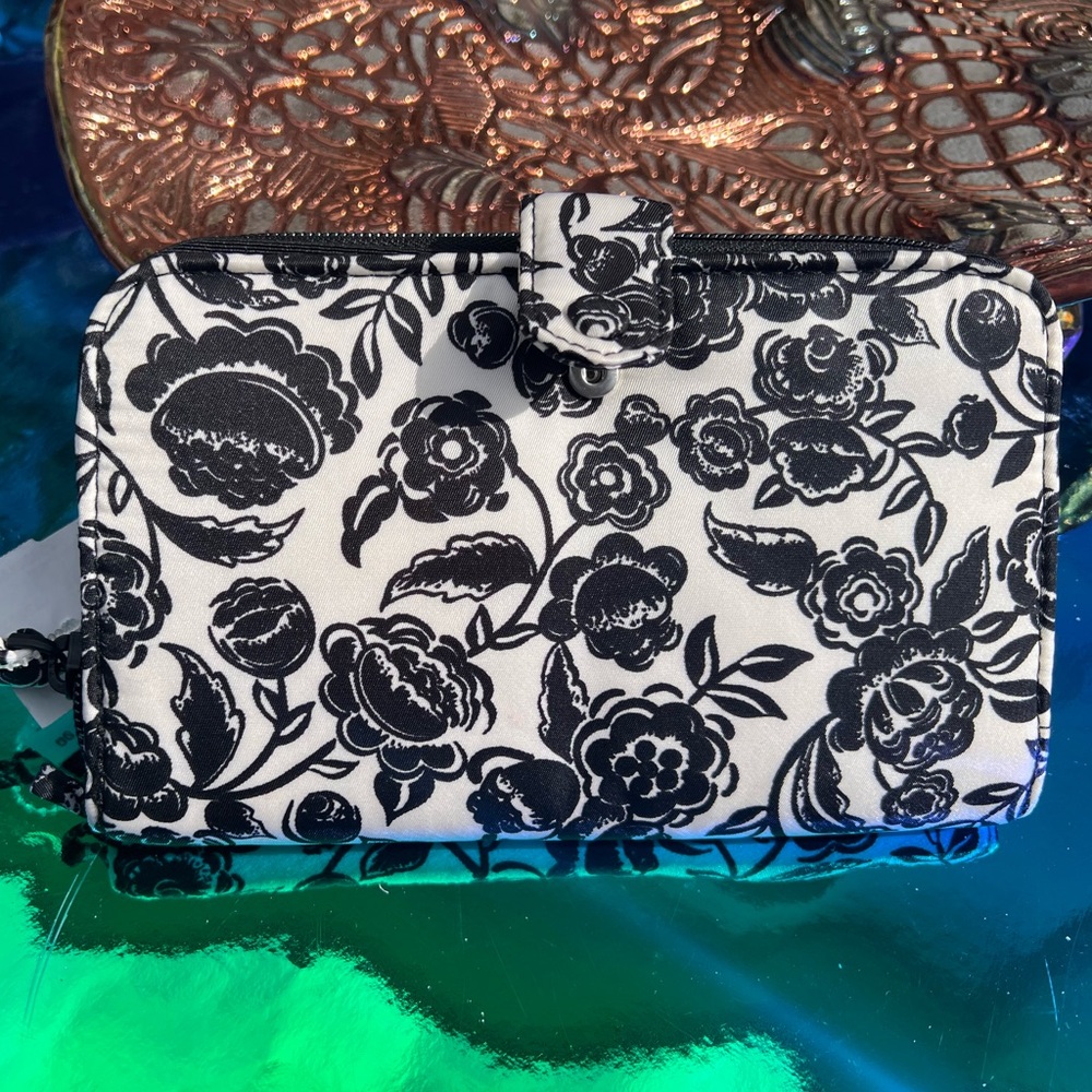 NWT LargeTab Bubbly Black Flowers Wallet